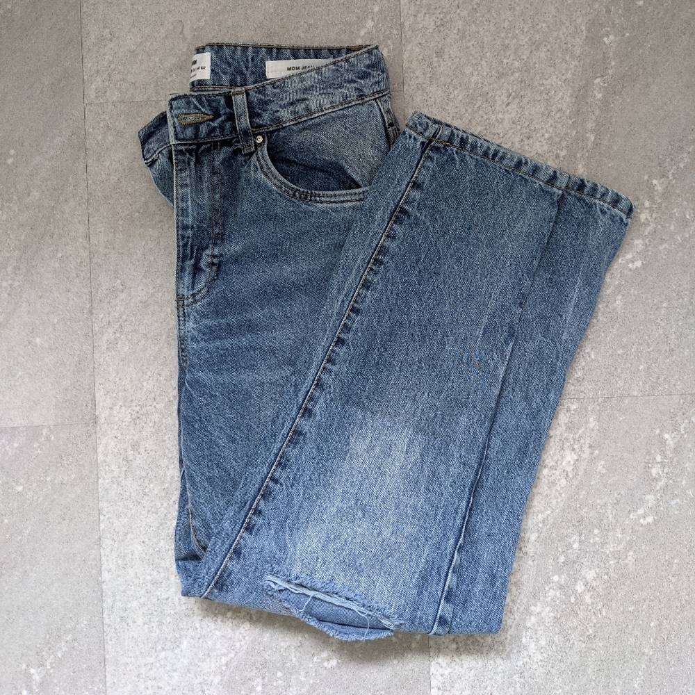Cotton on mom jeans size 6